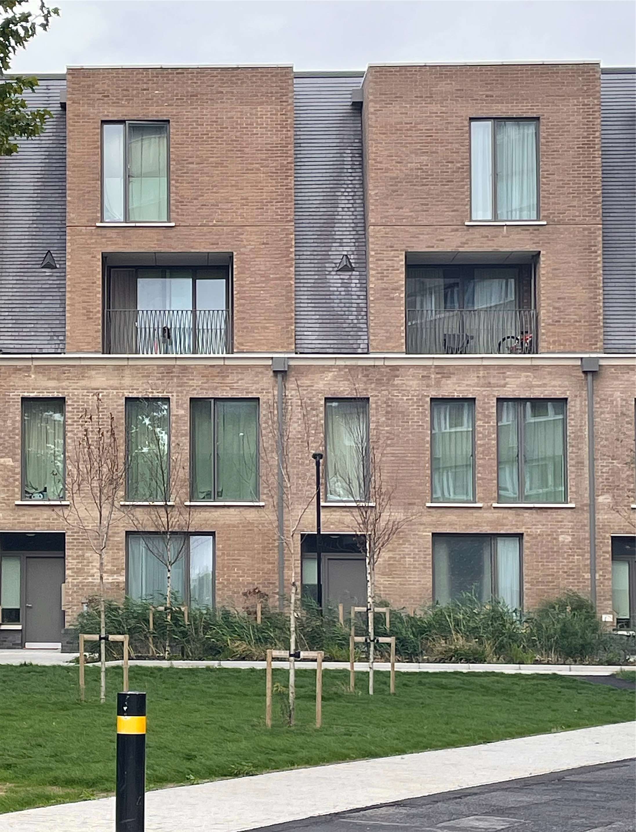 Stacked Maisonette unit   Stacked Maisonette unit